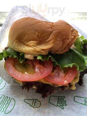 Shake Shack Burbank