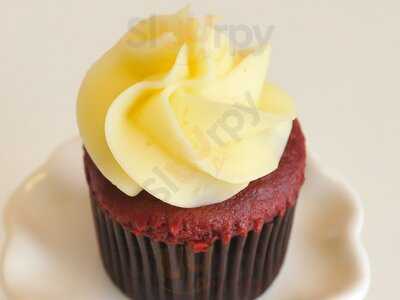 Smallcakes Of Alpharetta