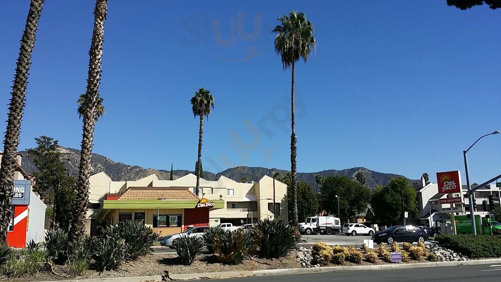 Del Taco
