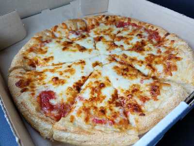 Hadwen Pizza