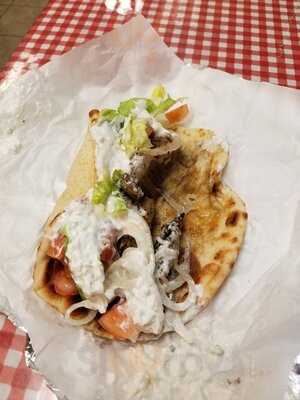 Mancini New York Deli & Pizzeria