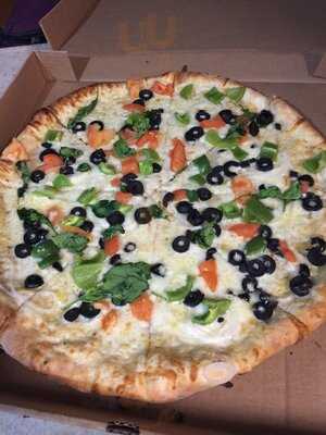 Mancini New York Deli & Pizzeria