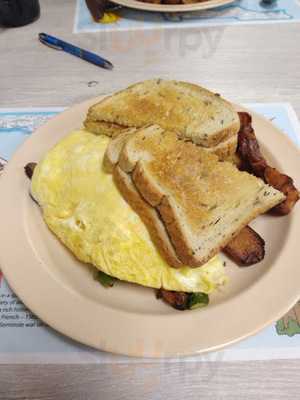Moultrie Creek Diner