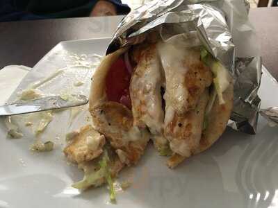 Aleco's Cafe And Restaurant