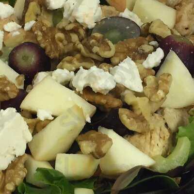 Aleco's Cafe And Restaurant