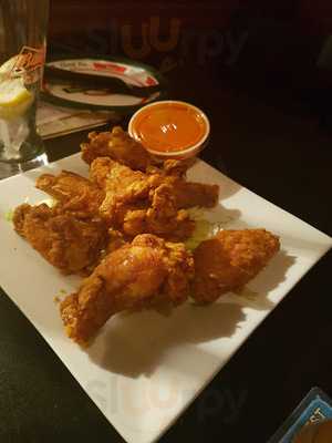 Whitney Pizza & Grinder