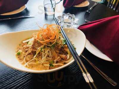 Tom Kha Thai Asian Bistro