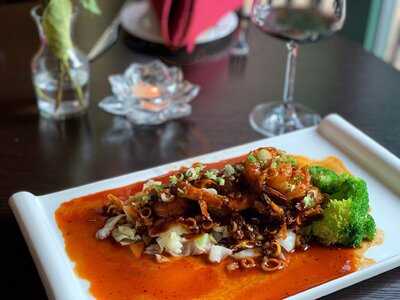 Tom Kha Thai Asian Bistro