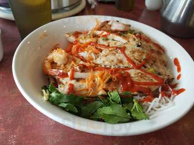 Pho Que Huong