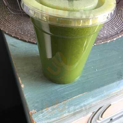 Paris Of The Eighties Cafe