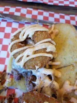 Smokey's On The Boulevard Bbq