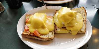 Angelo's On The Side