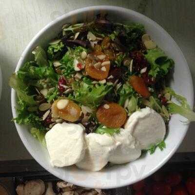 Tyler's Neighborhood Kitchen & Craft Beer