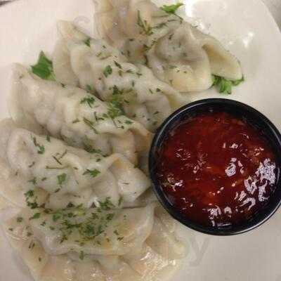 Tyler's Neighborhood Kitchen & Craft Beer