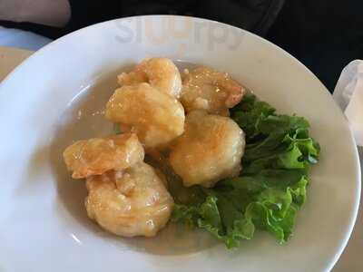 Emc Seafood & Raw Bar