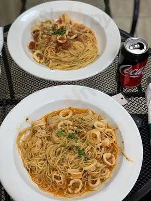 Francesca's Pizzeria And Restaurant