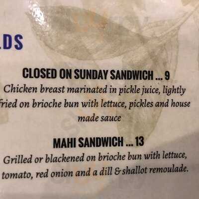 2 Creeks Bar & Grill