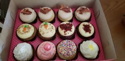 Small Cakes