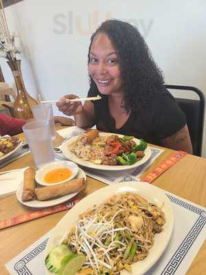 Akron Oriental Store, Llc