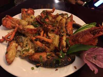 Golden Lotus Restaurant