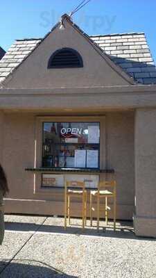 Mimi's International Cafe