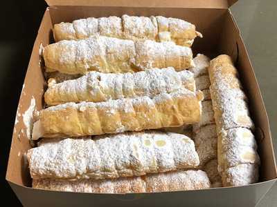 Balkh Bakery And Deli