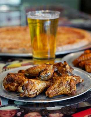 Carmines Pizza Tavern