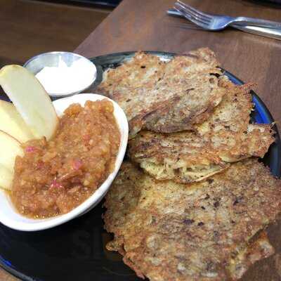 Shade Street Food And Bar