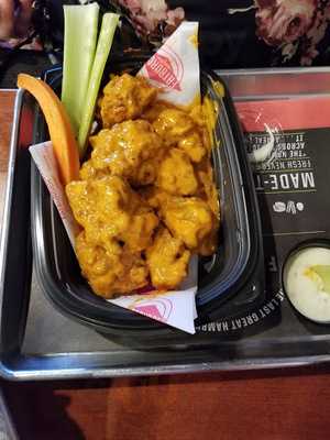 Fatburger & Buffalo's Express