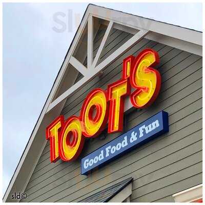 Toot's West