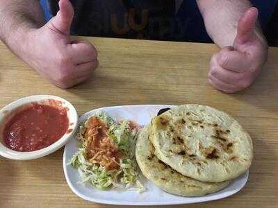 El Salvador Restaurant