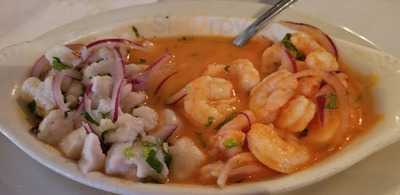 Otra Casita Bakery And Restaurant