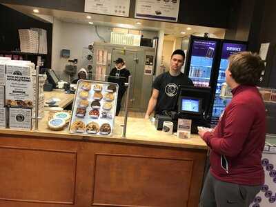 Insomnia Cookies