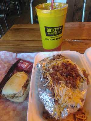 Dickey's Barbecue Pit