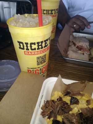 Dickey's Barbecue Pit