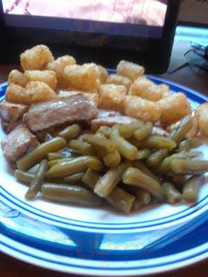 Half Time Bar & Grill