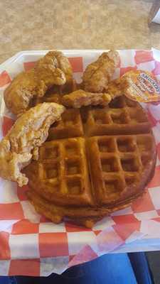 Kim's Chicken & Waffles
