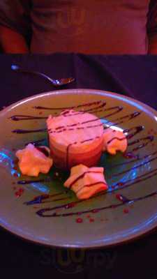 East Moon Asian Bistro