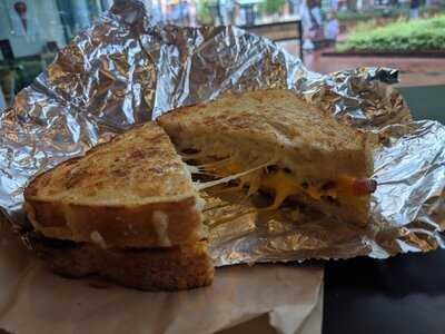 Ruthies Boardwalk Social