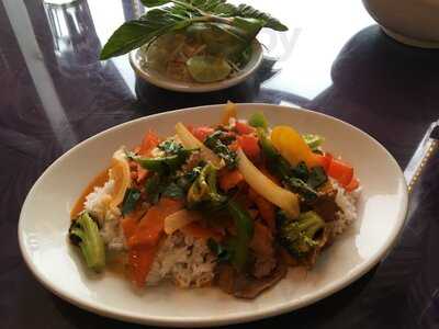 Huong's Vietnamese Restaurant