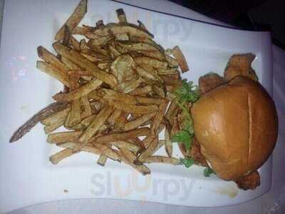 Jay's Restaurant And Lounge