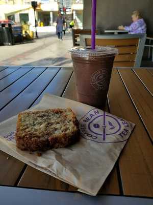 The Coffee Bean & Tea Leaf