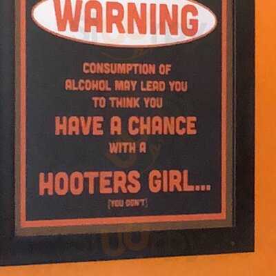 Hooters