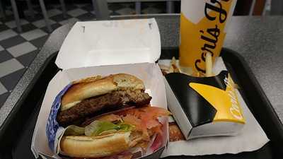 Carl's Jr.