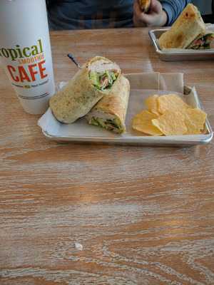 Tropical Smoothie Cafe