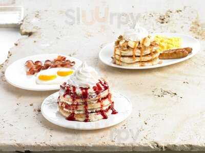 Coco's Bakery Restaurant