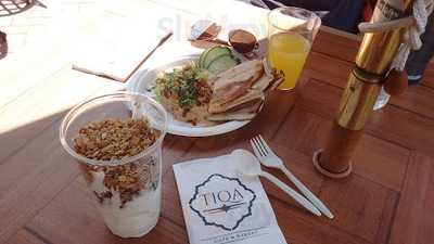 Tiqa Cafe & Bakery