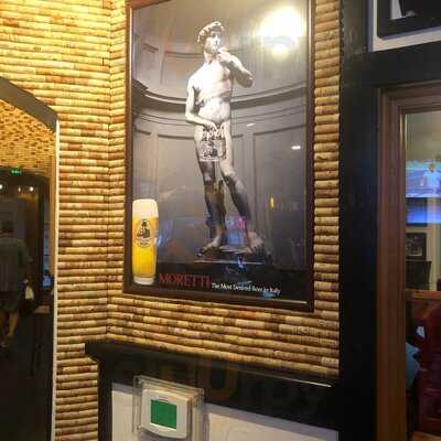 Virgilio's Pizzeria & Wine Bar