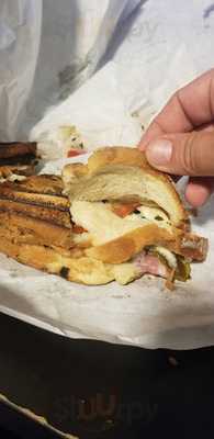 Roasted Peppers Pizza