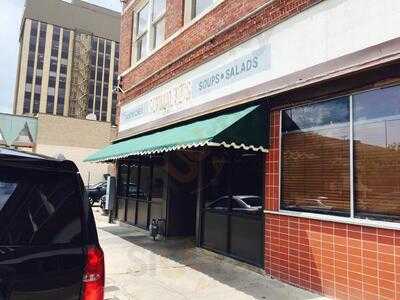 Schmaltz's Sandwich Shop